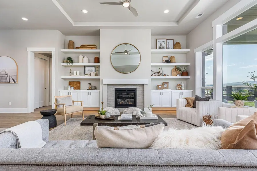 1307 NW Ochoa, Bend, OR 97703 - Image #2