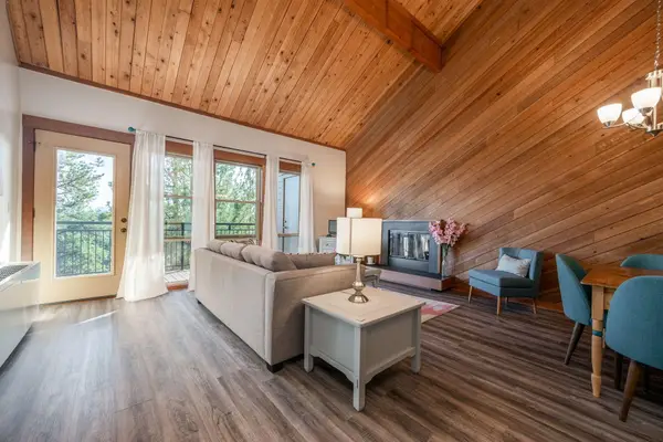 18575 SW Century, Bend, OR 97702