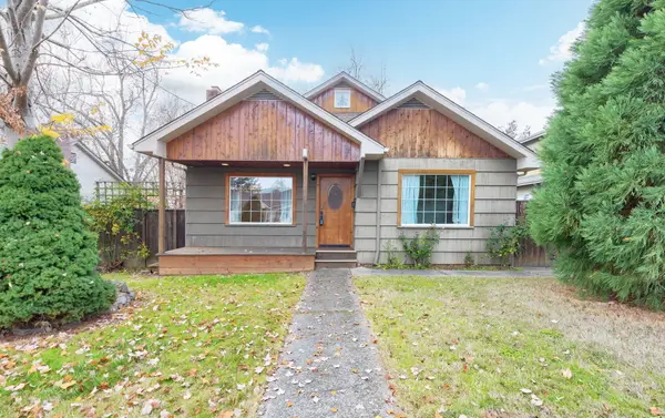 418 NE 11th, Grants Pass, OR 97526