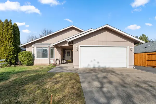 1025 Fairfield, Central Point, OR 97502