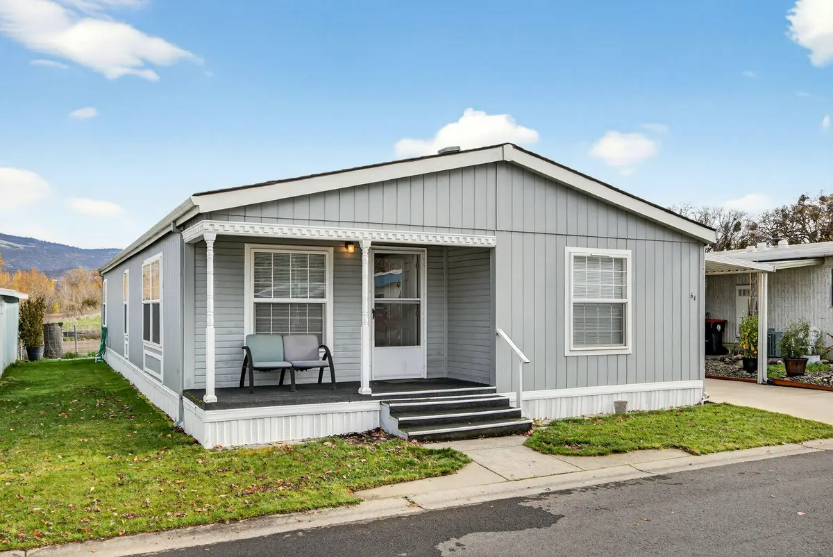 3431 S Pacific, Medford, OR 97501 - Image #1