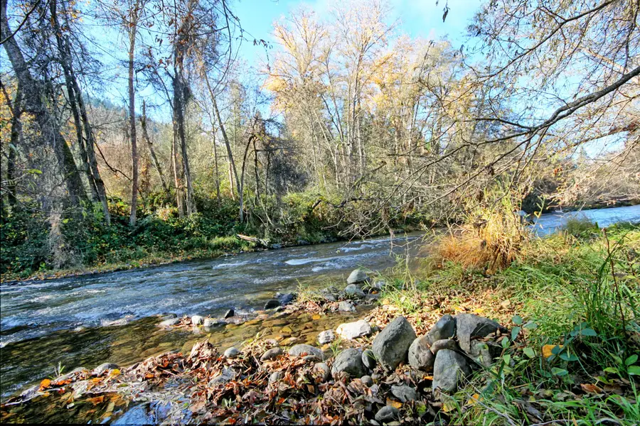 13731 Highway 238, Applegate, OR 97530 - Image #2