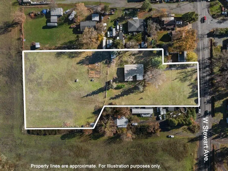 2554 W Stewart, Medford, OR 97501 - Image #2