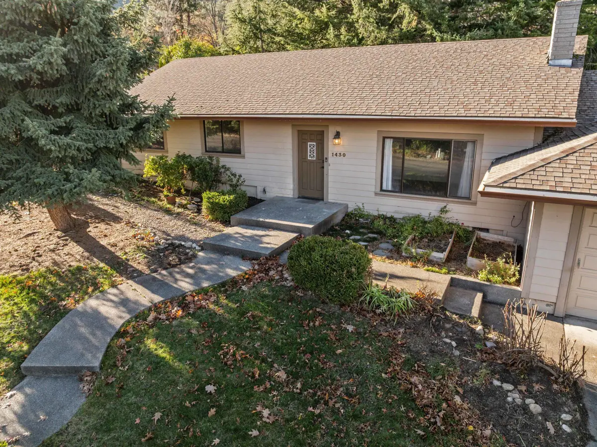 1430 Green Meadows, Ashland, OR 97520 - Image #1
