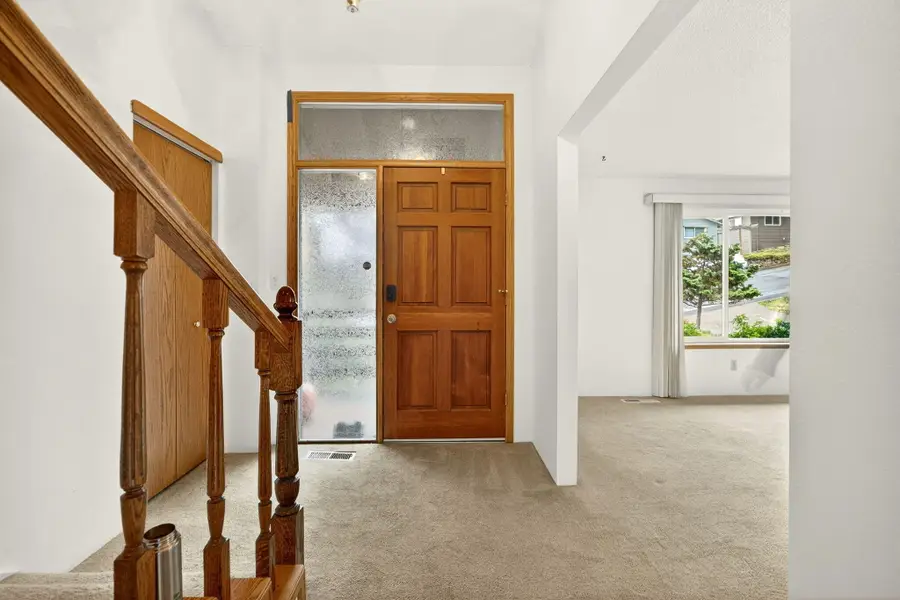 1103 Hillview, Ashland, OR 97520 - Image #3