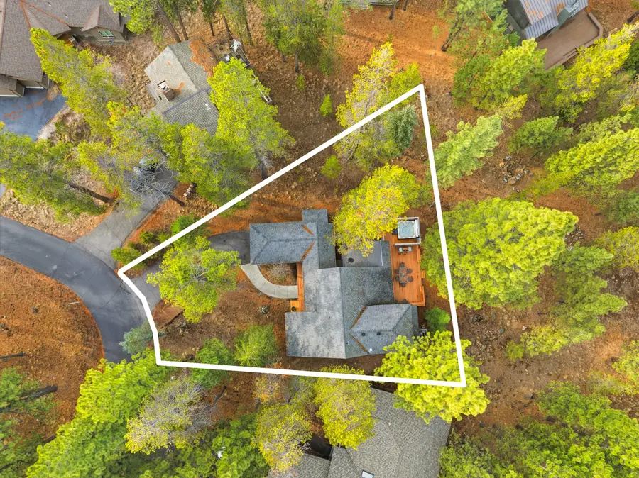 57557 Lupine, Sunriver, OR 97707 - Image #3