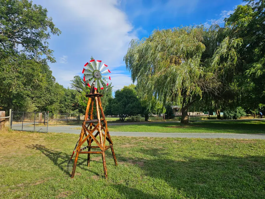 1931 Dellwood, Grants Pass, OR 97526 - Image #3