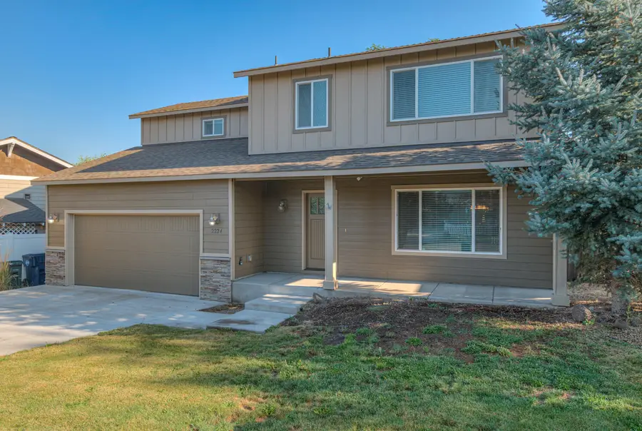 2224 NE Indigo, Bend, OR 97701 - Image #2