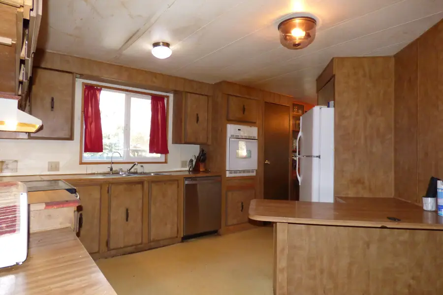 508 Bumblebee, Cave Junction, OR 97523 - Image #3