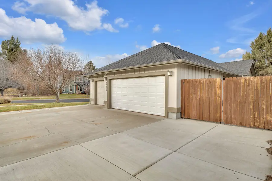 20874 Covey, Bend, OR 97701 - Image #2