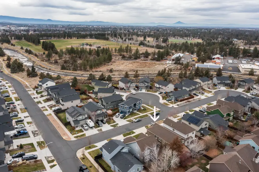 63020 NE Amherst, Bend, OR 97701 - Image #2