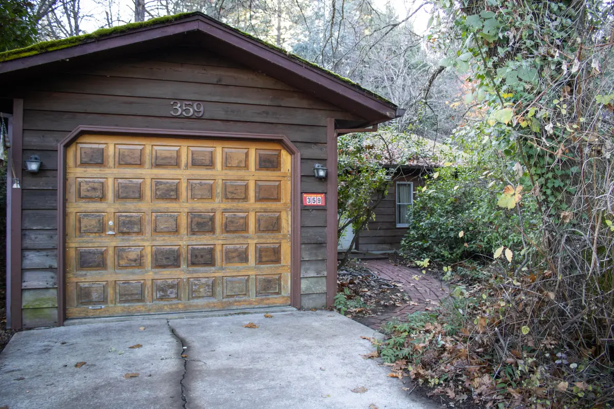 359 Wells, Cave Junction, OR 97523 - Image #1