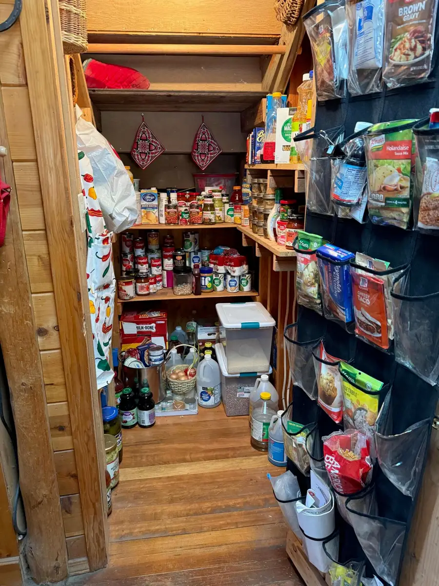 9046 Warbler, Bonanza, OR 97623 - Image #2