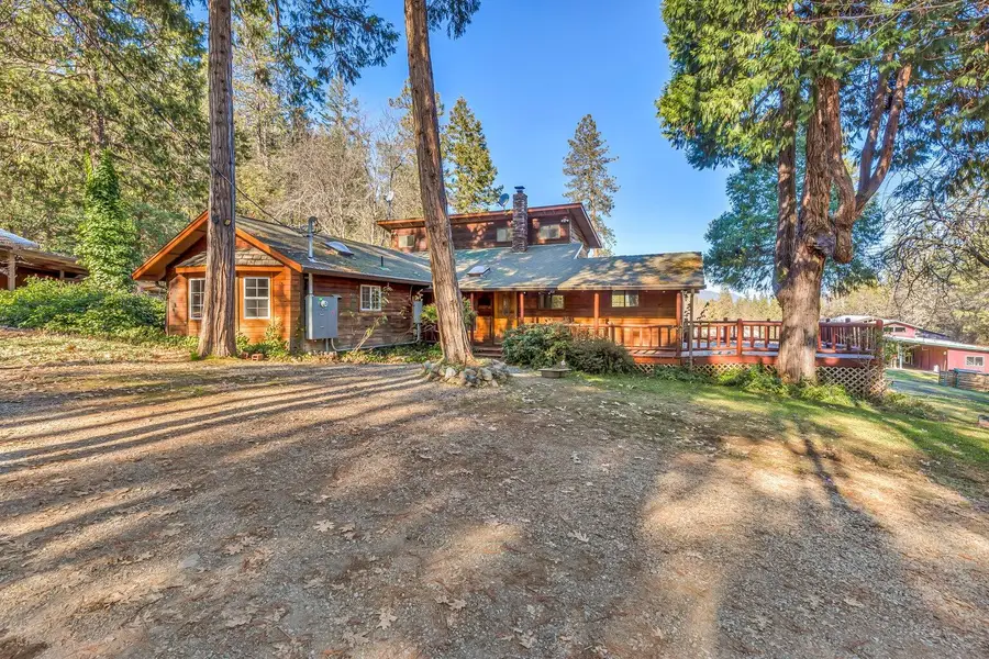 1956 E Fork, Williams, OR 97544 - Image #2