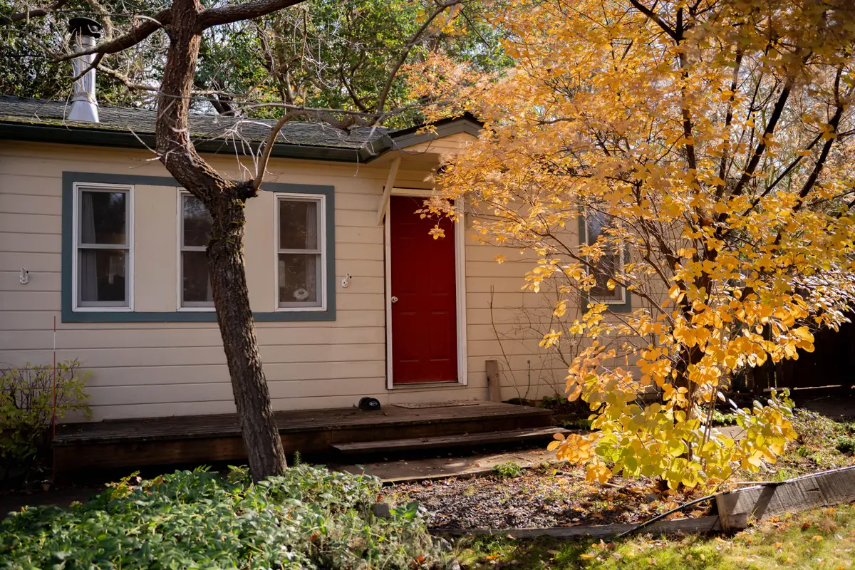 233 Upper Applegate, Jacksonville, OR 97530 - Image #1