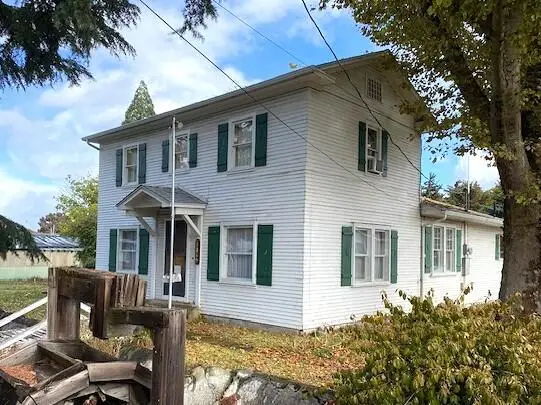 3358 Bursell, Central Point, OR 97502 - Image #1