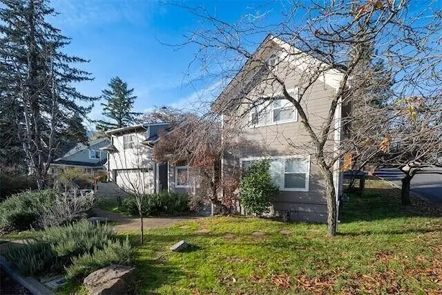 563 Rock - 152 Maple, Ashland, OR 97520 - Image #2