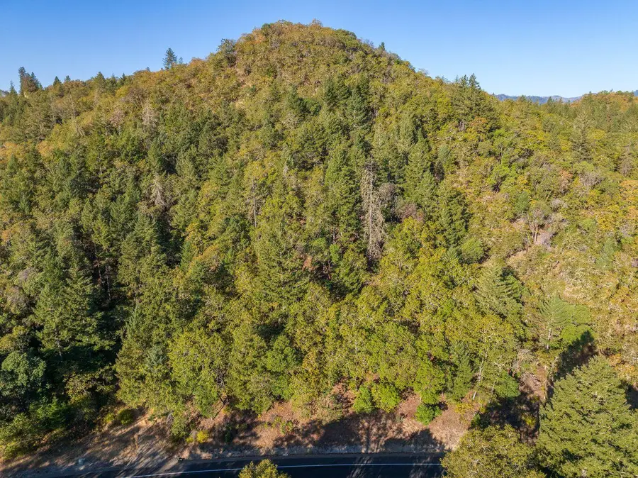 5590 Upper River, Grants Pass, OR 97526 - Image #2