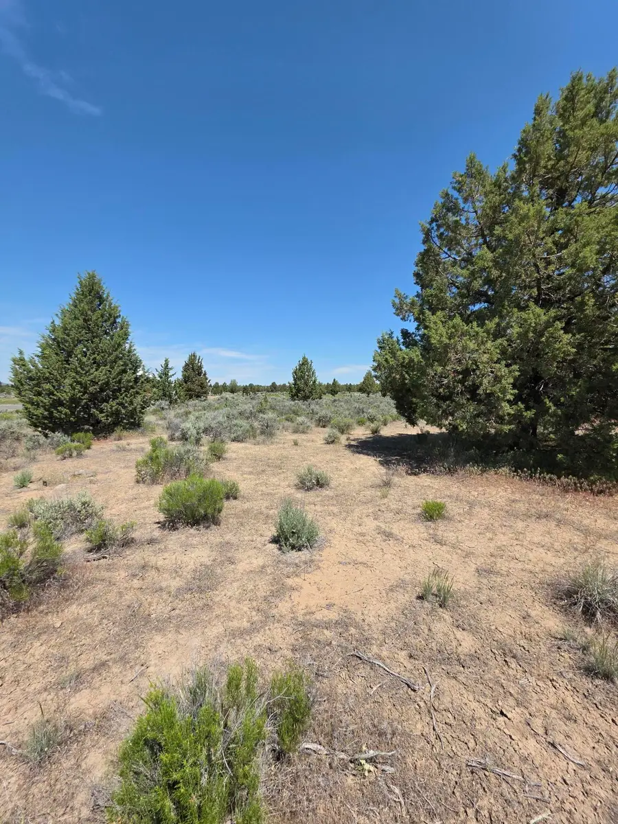 3449 SE Teton, Prineville, OR 97754 - Image #2