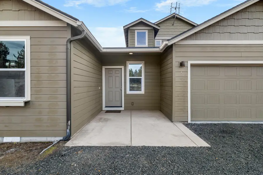 9040 SW Sand Ridge, Terrebonne, OR 97760 - Image #2