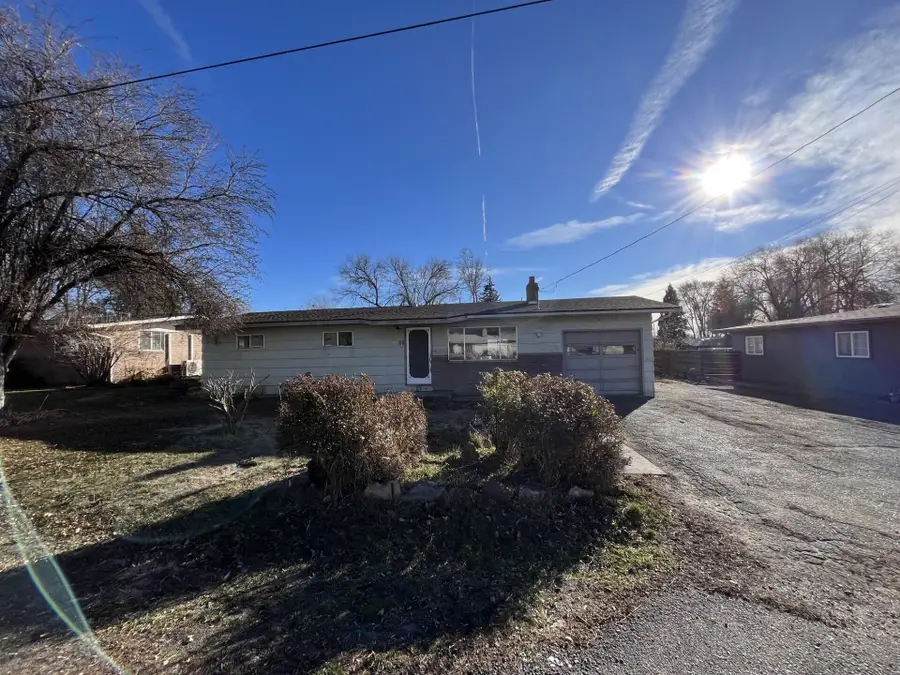 5700 Schiesel, Klamath Falls, OR 97603 - Image #2