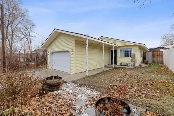 541 SW 3rd, Madras, OR 97741