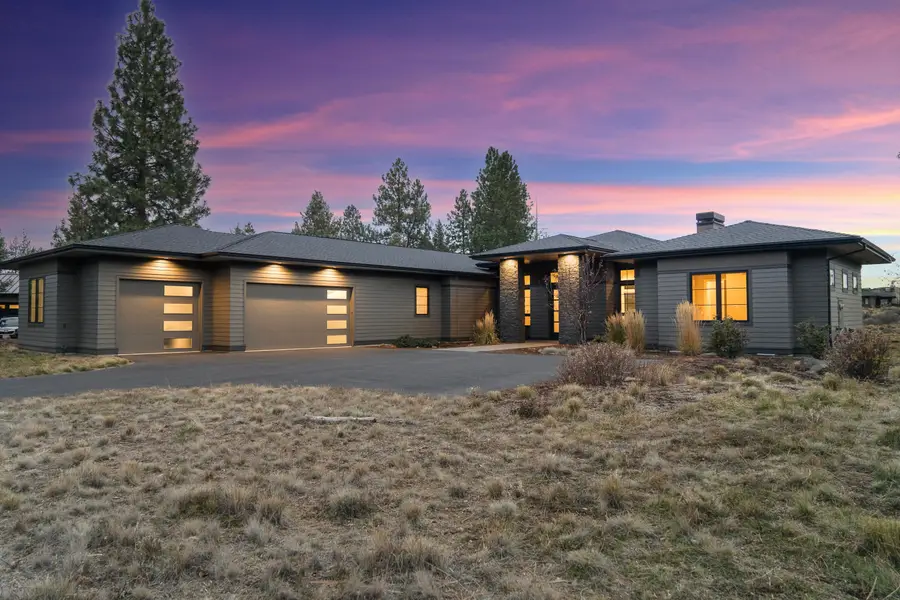 61547 Hosmer Lake, Bend, OR 97702 - Image #3