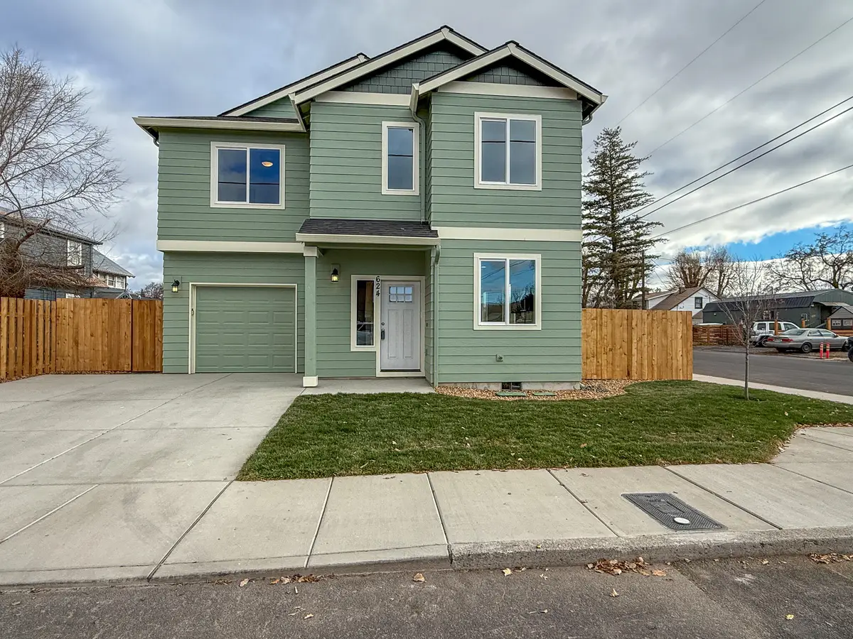 624 NE Court, Prineville, OR 97754 - Image #1