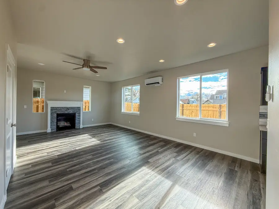 624 NE Court, Prineville, OR 97754 - Image #3