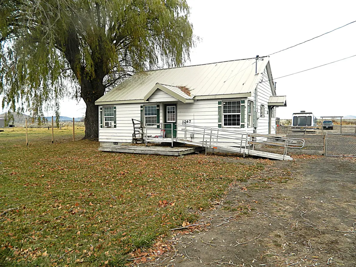 1267 Joe Wright, Klamath Falls, OR 97603 - Image #1