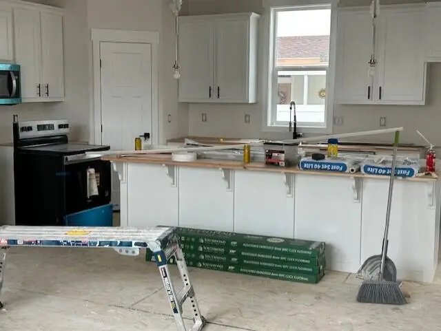 333 Mountain View, Talent, OR 97540 - Image #2