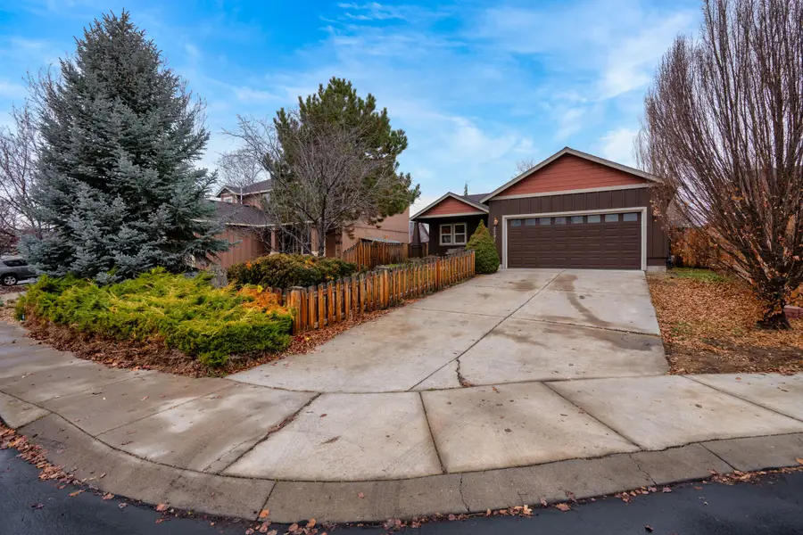 3391 SW Metolius Meadow, Redmond, OR 97756 - Image #2