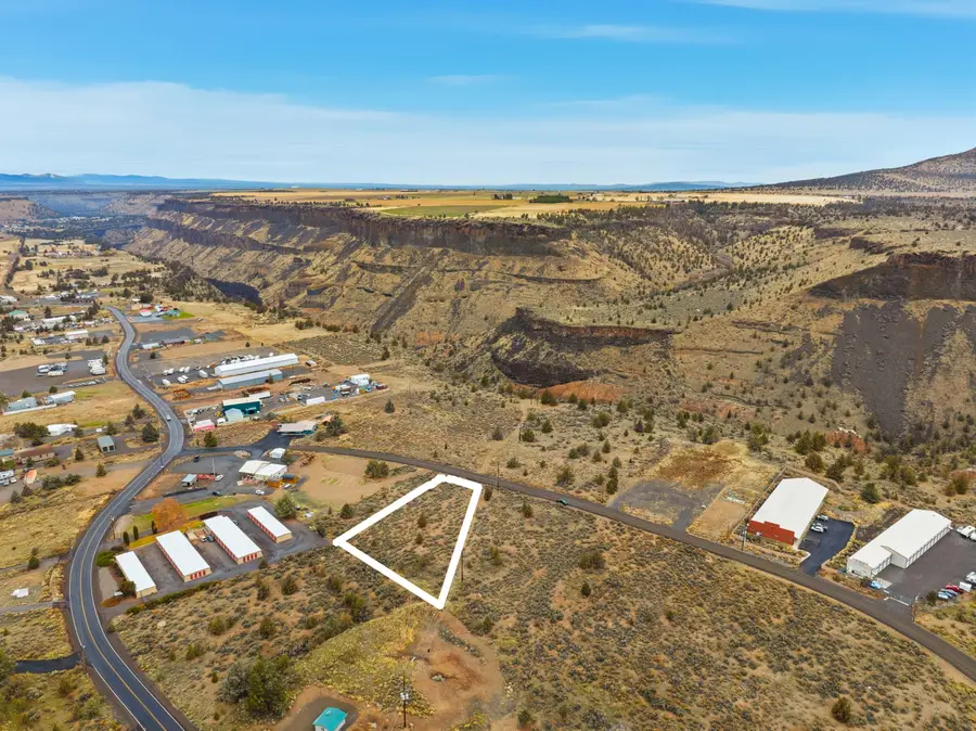 SW Business Circle, Terrebonne, OR 97760 - Image #3