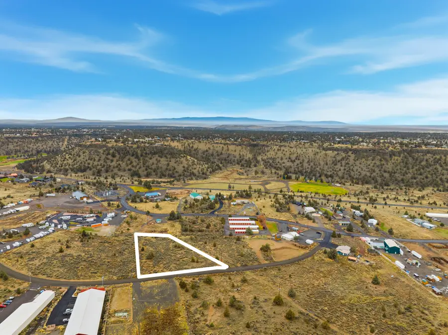 SW Business Circle, Terrebonne, OR 97760 - Image #3