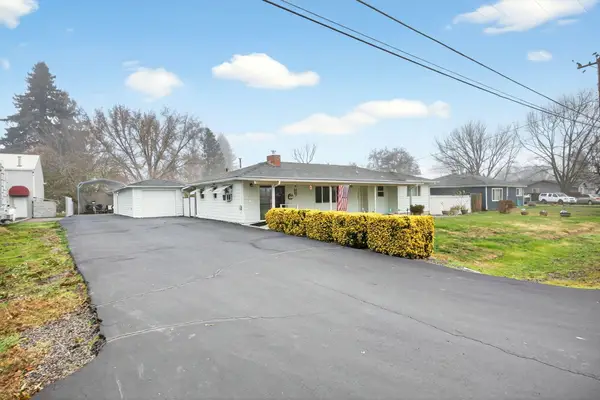 709 Lawnsdale, Medford, OR 97504