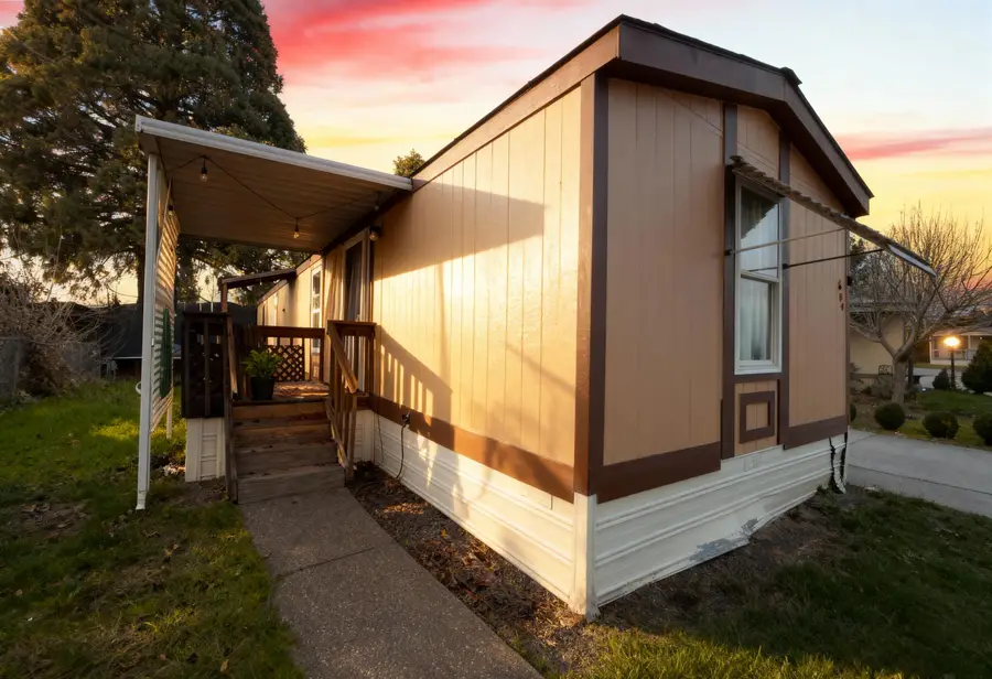 690 Margaret Rose, Medford, OR 97501 - Image #3