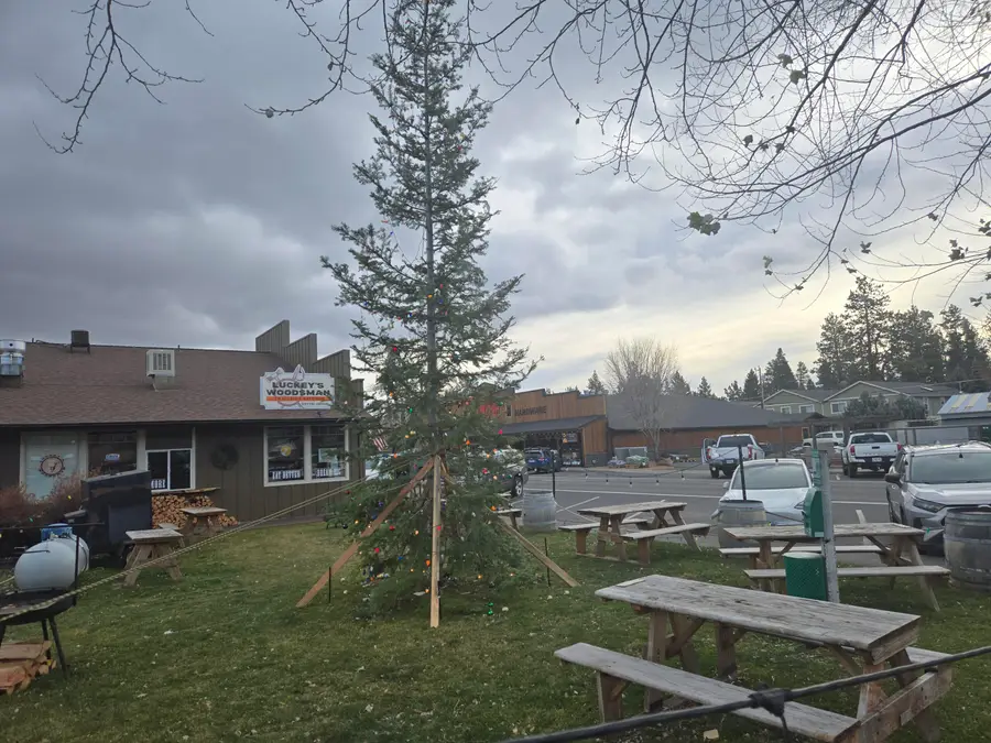 180 S Spruce, Sisters, OR 97759 - Image #3