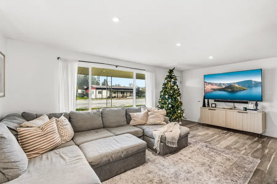 775 Garfield, Medford, OR 97501 - Image #3