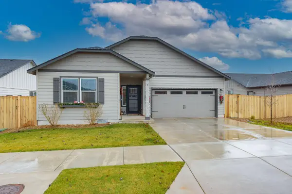 3812 SW Pumice, Redmond, OR 97756