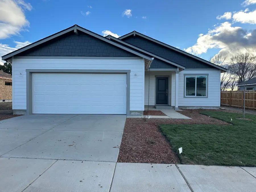 443 NW Monte Vista, Madras, OR 97741 - Image #2