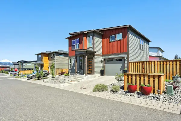 1250 29th, Hood River, OR 97031