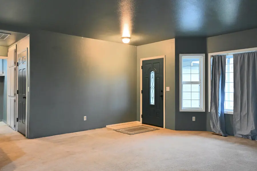 3070 Heartwood, Medford, OR 97504 - Image #3