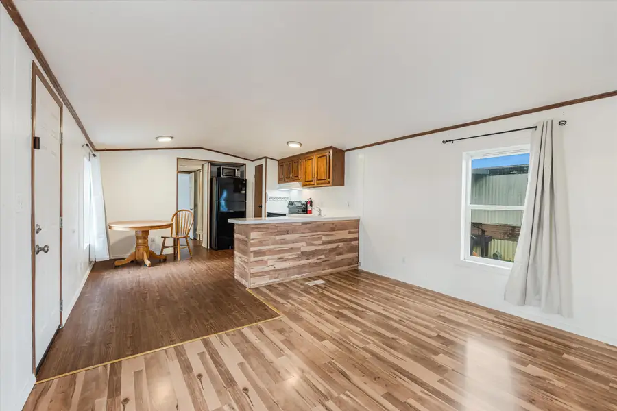 8045 N Hwy 97, Terrebonne, OR 97760 - Image #2