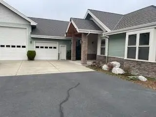 1882 NW Sunview, Grants Pass, OR 97526 - Image #2