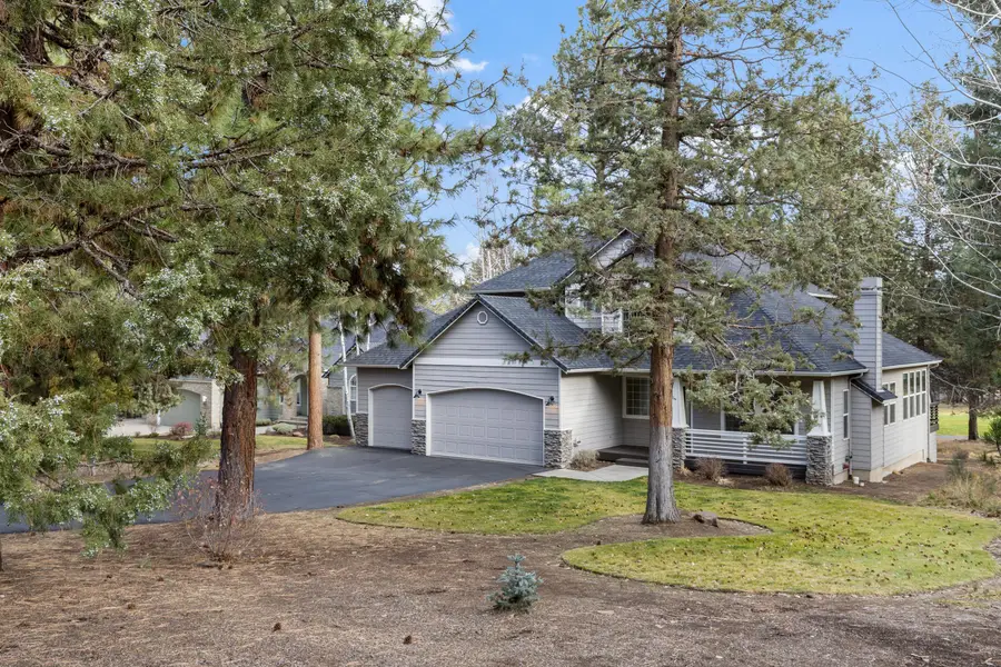 3563 NW Mccready, Bend, OR 97703 - Image #2