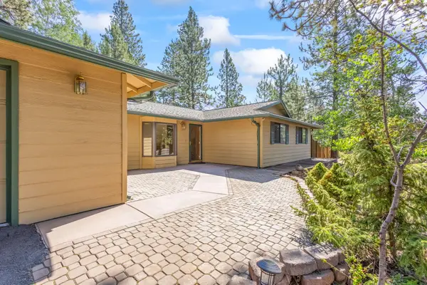 61176 Larkwood, Bend, OR 97702