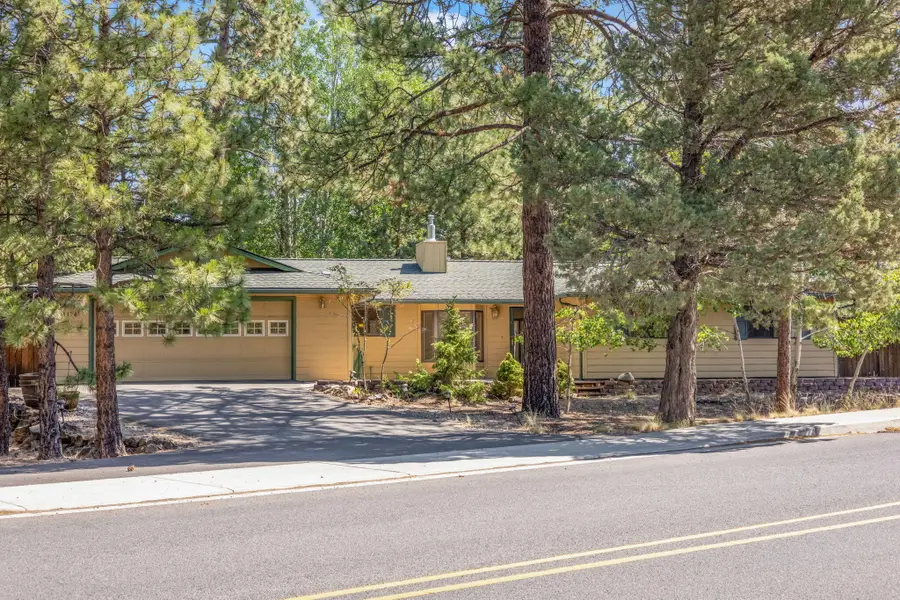 61176 Larkwood, Bend, OR 97702 - Image #3