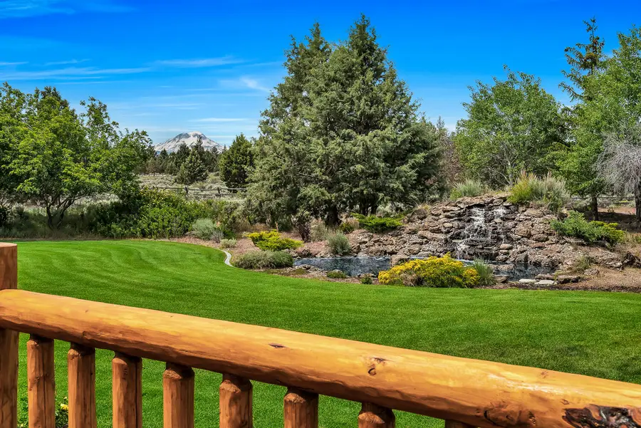 18070 Cascade Estates, Bend, OR 97703 - Image #3