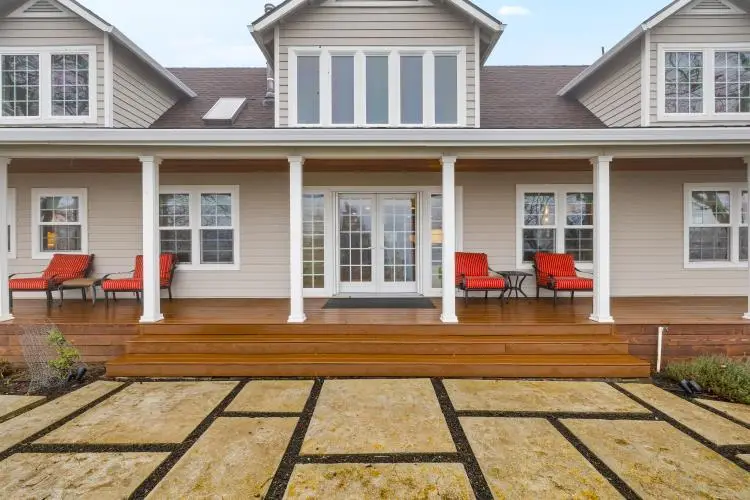 6015 Dark Hollow Road, Medford, OR 97501 - #2