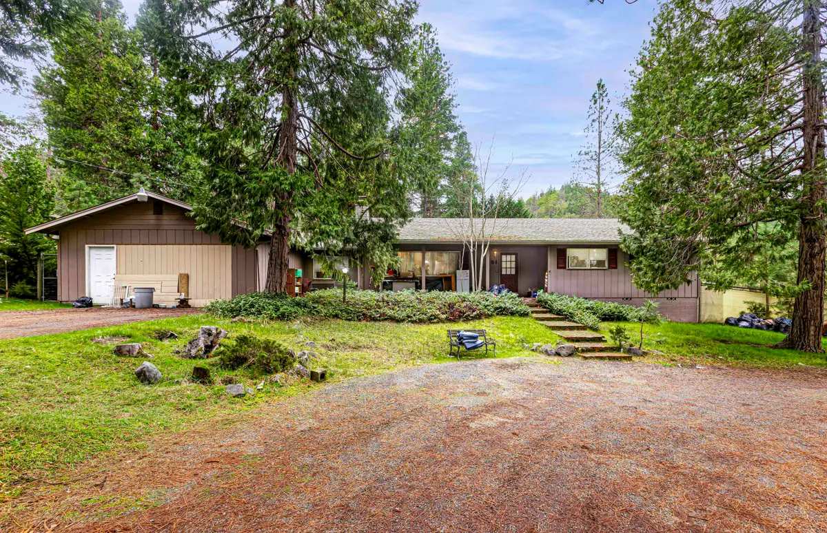 251 Surrey, Grants Pass, OR 97526 - Image #1